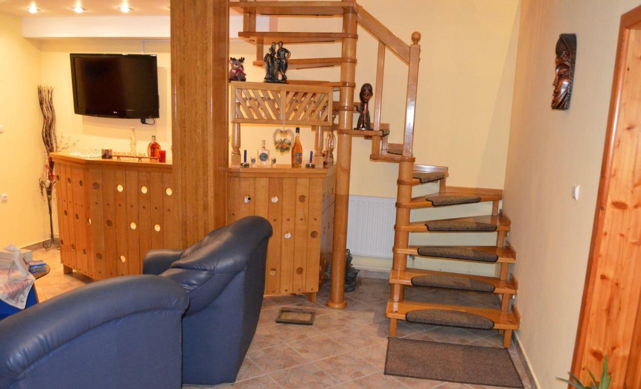 Hotel Casa Piatra Craiului Zărneşti Zewnętrze zdjęcie