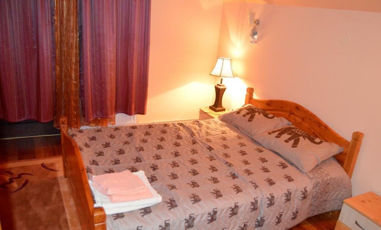 Hotel Casa Piatra Craiului Zărneşti Zewnętrze zdjęcie